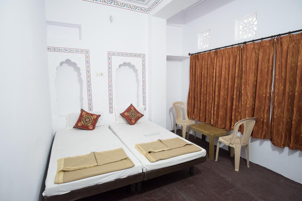 Devi Vilas Guest House Udaipur Eksteriør billede